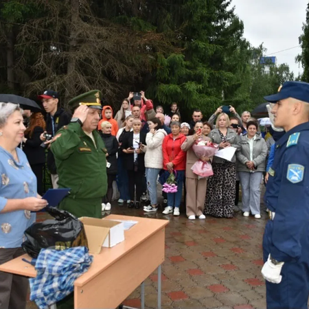 ВРУЧЕНИЕ СВИДЕТЕЛЬСТВ И ДИПЛОМОВ ОБ ОКОНЧАНИИ КАДЕТСКОГО КОРПУСА И КОЛЛЕДЖА