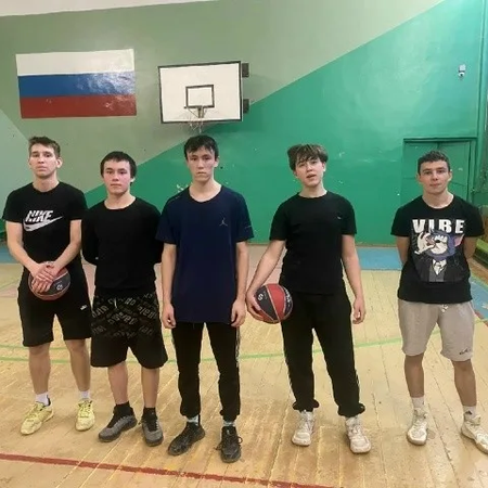 ТОВАРИЩЕСКАЯ ИГРА