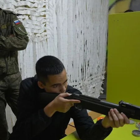 ИТОГИ СОРЕВНОВАНИЙ ПО СТРЕЛЬБЕ ИЗ ПНЕВМАТИЧЕСКОЙ ВИНТОВКИ, СРЕДИ ВТОРОГО КУРСА