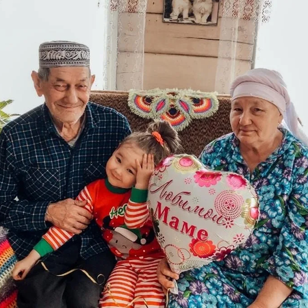 АКЦИЯ К ДНЮ ПОЖИЛОГО ЧЕЛОВЕКА "КОРНИ ВРЕМЕНИ"