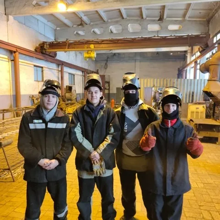 ОБУЧАЮЩИЕСЯ КОЛЛЕДЖА НА ПРОИЗВОДСТВЕННОЙ ПРАКТИКЕ