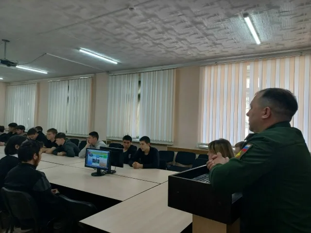 ВОЕННОСЛУЖАЩИЕ 12-ГО ГЛАВНОГО УПРАВЛЕНИЯ ПРОВЕЛИ ИНФОРМАЦИОННУЮ АГИТАЦИЮ